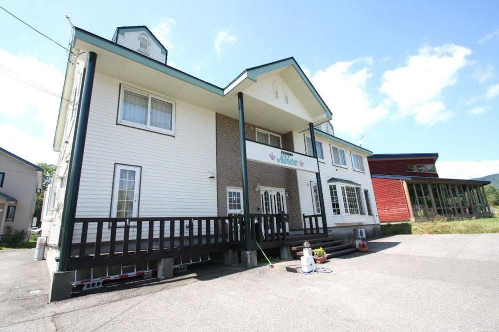 Pension Alice Niseko Esterno foto