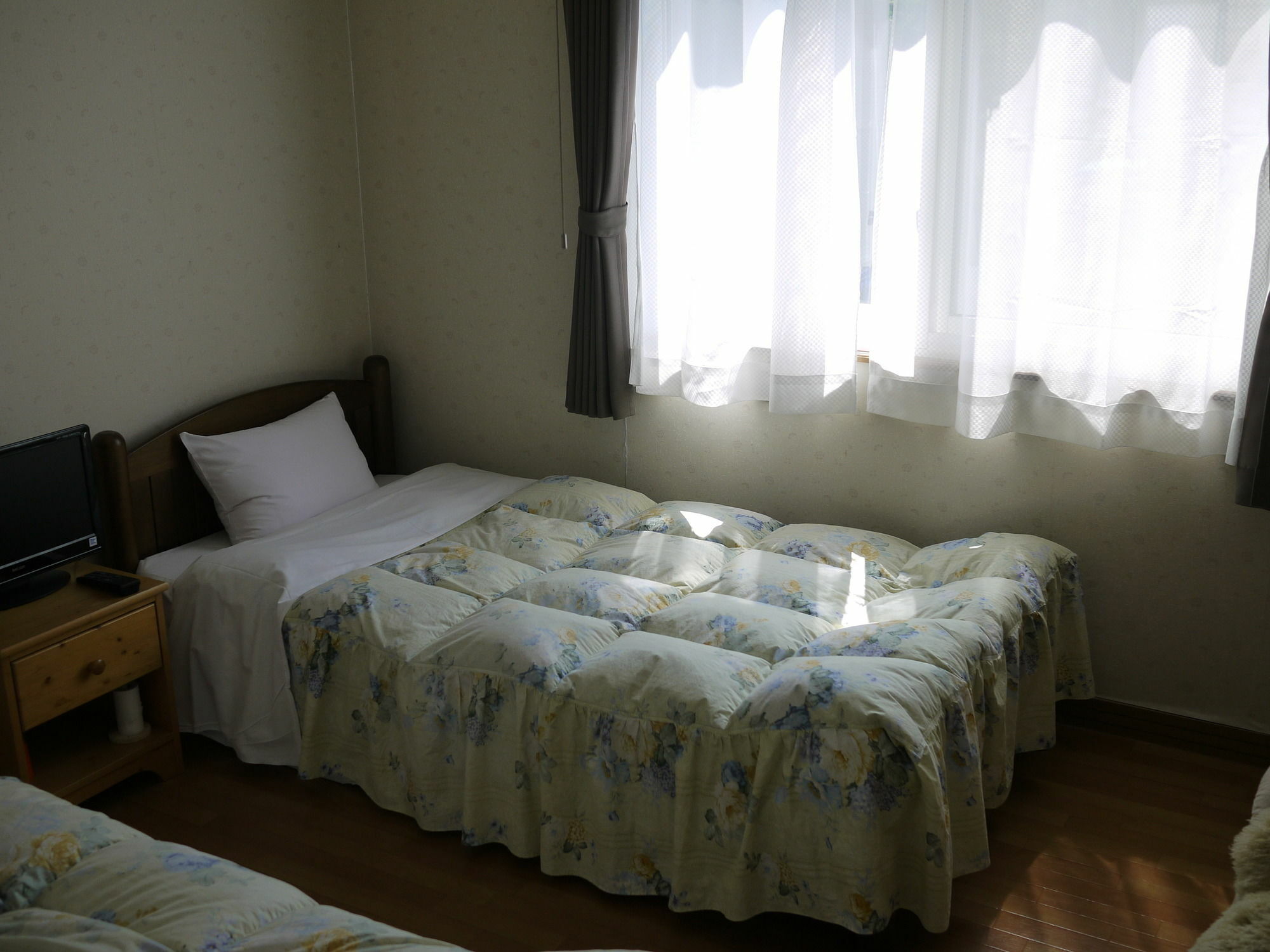 Pension Alice Niseko Esterno foto